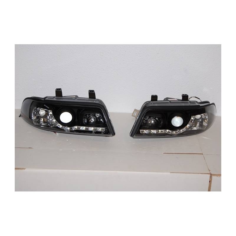 Phare Avant Lumière De Jour Audi A4 '99-01 Noir - MS accessoires Auto